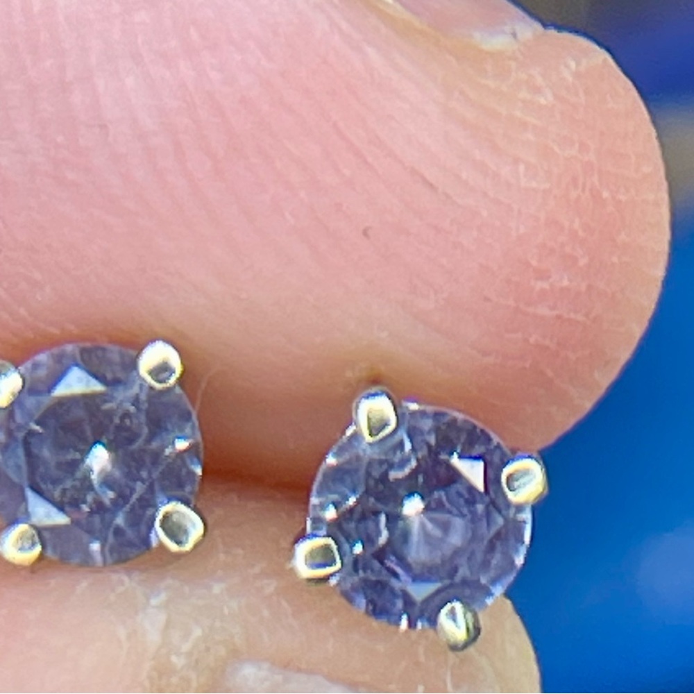 X1DAYLEFT‼️1ct Alexandrite    Silver 925 studs - Picture 6 of 8